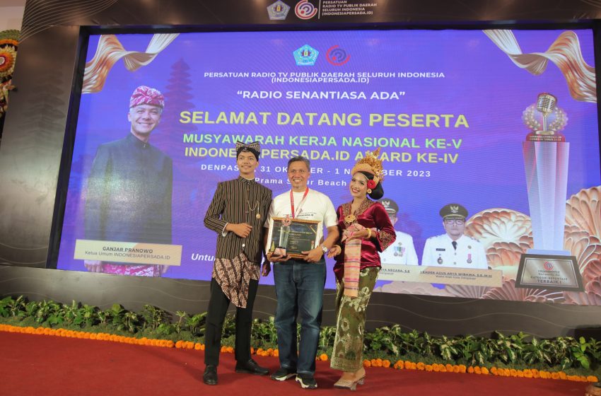  LPPL Radio Suara RH Raih Reporter III Terbaik IP Award