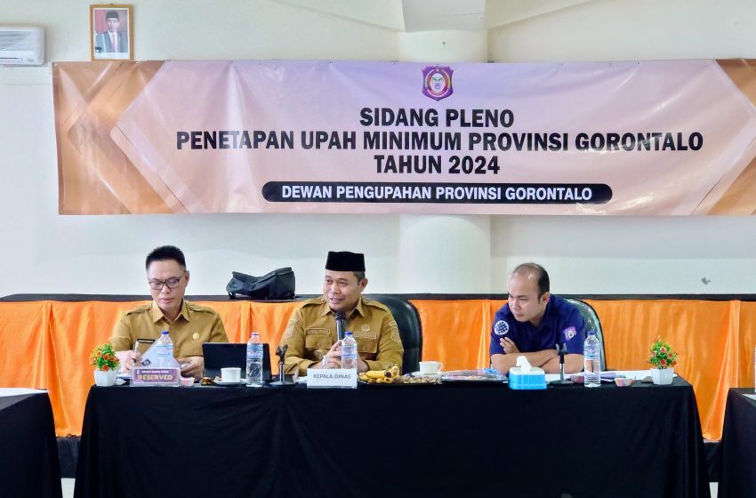  For 2024 Acting Governor Ismail Pakaya Sets UMP at IDR 3.025.100