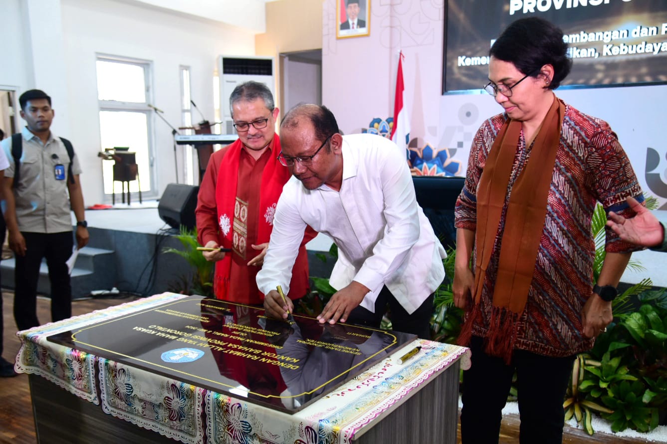  Sekdaprov Resmikan Gedung Kantor Bahasa Provinsi Gorontalo