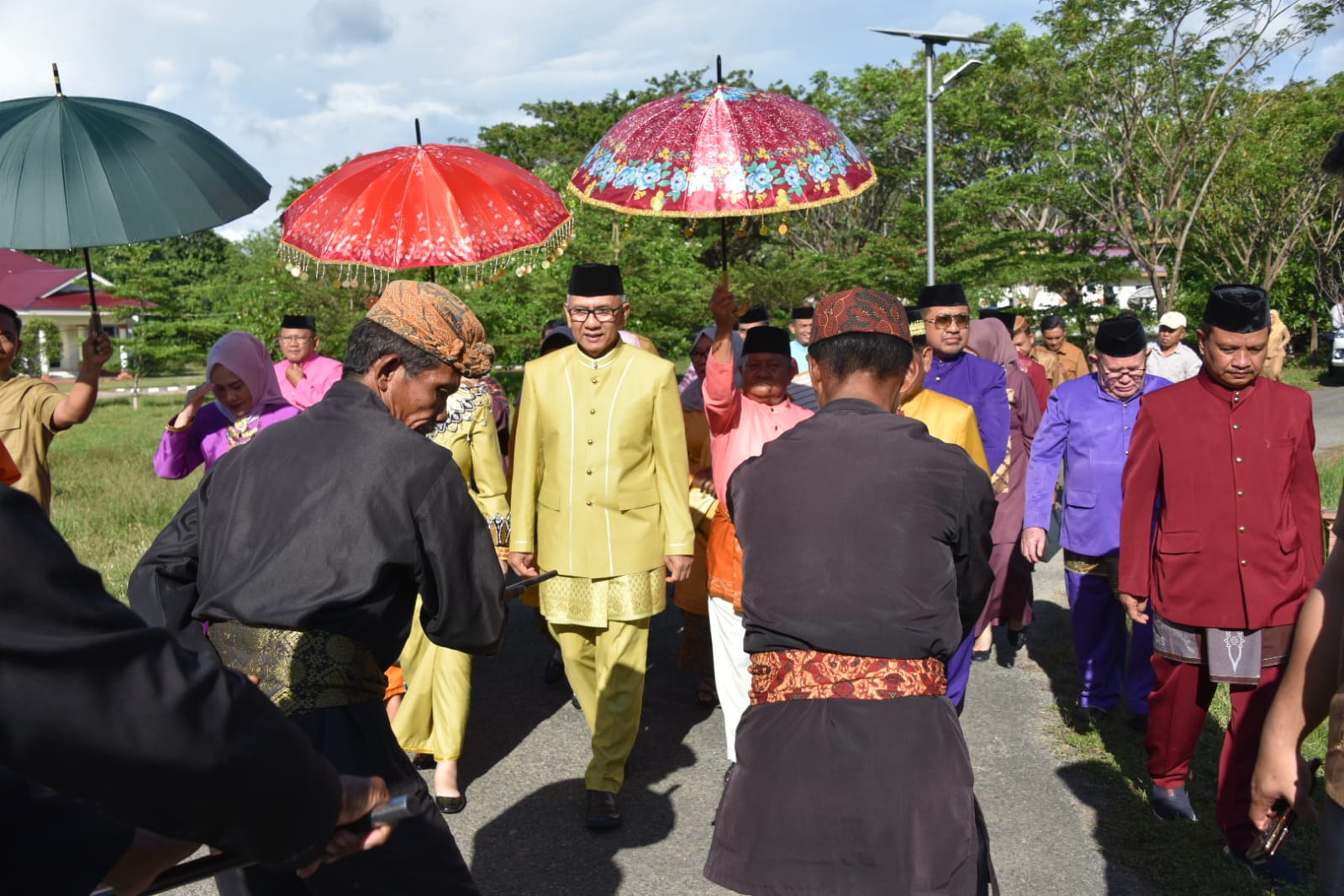  Rudy Salahuddin Terterima Secara Adat di Gorontalo Utara