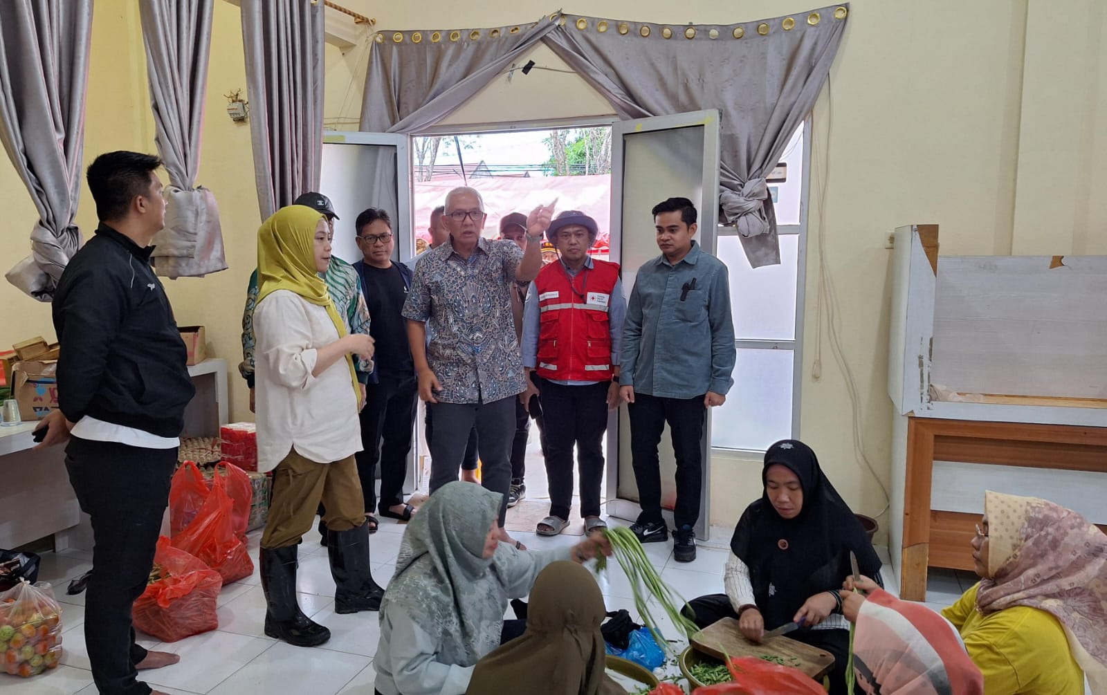  Pemprov Gorontalo Siapkan Dapur Umum Bantu Korban Banjir