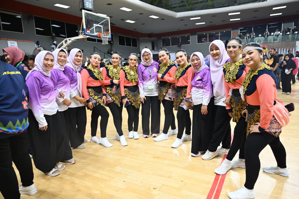  Tim Gorontalo Ramaikan Lomba Nasional Senam Kreasi Piala Ibu Negara    