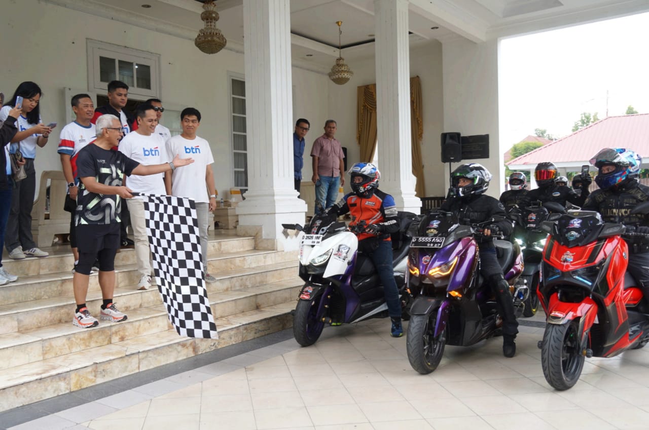  Pj. Gubernur Gorontalo Melepas Peserta Touring XMAX Community