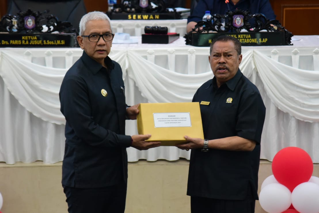  Ranperda Perubahan APBD 2024 Diserahkan ke DPRD Provinsi Gorontalo