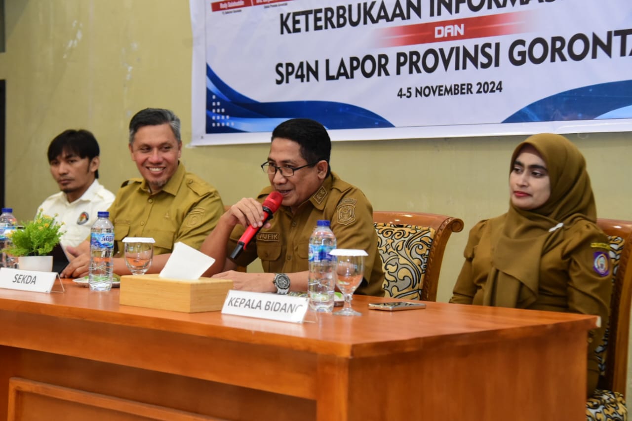  Dinas Kominfotik Gorontalo Gelar Rakor KIP dan SP4N Lapor