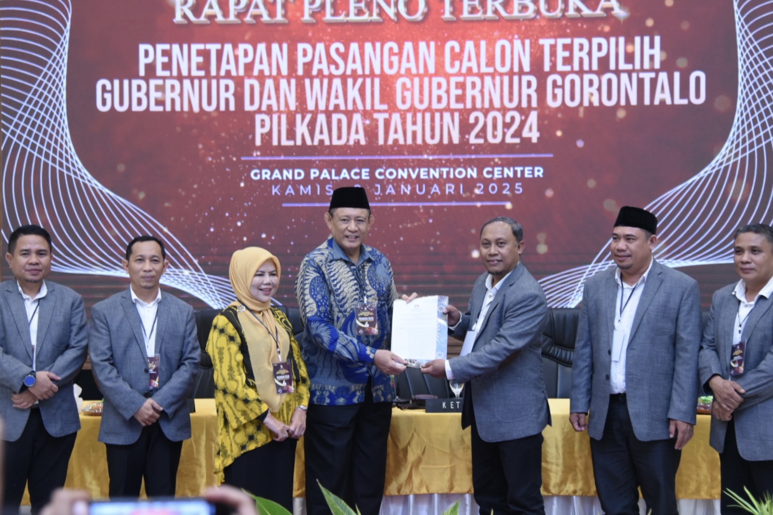  For the 2025-2030 Gusnar-Idah Officially Declared as  Gorontalo’s Governor and Vice