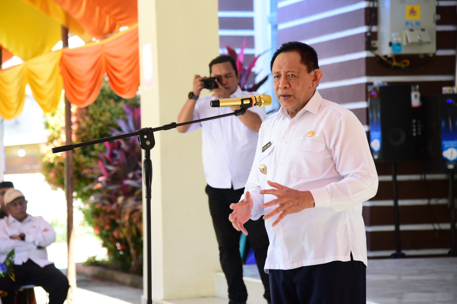 Gubernur Gusnar Wacanakan Petani Taat Pajak Dapat Bantuan Benih