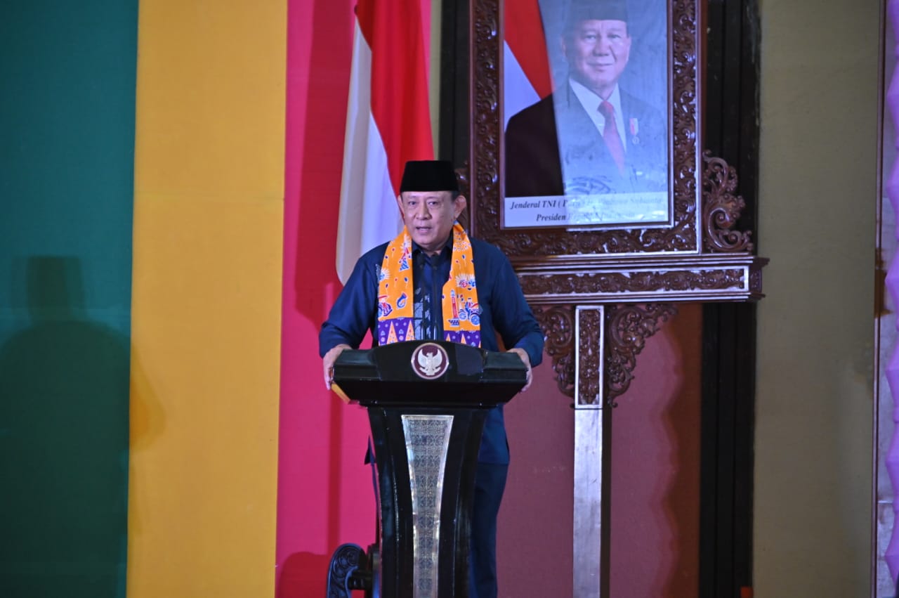  Gusnar Ismail Gaungkan Optimisme Gorontalo Maju di Forum Akbar Halabihalal LAMAHU