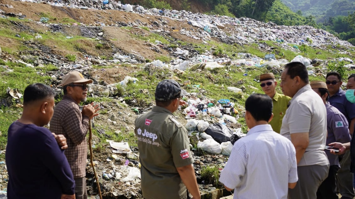 Gubernur Gusnar Datangi TPA Talumelito, Sampah Makin Banyak, Solusi Harus Cepat