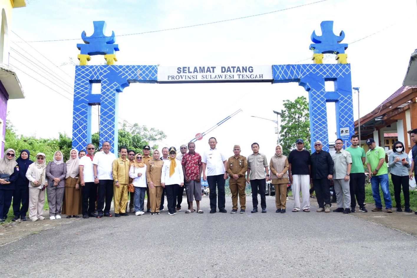 Tinjau Perbatasan Gorontalo-Sulteng, Gusnar Bahas Kepastian Lahan