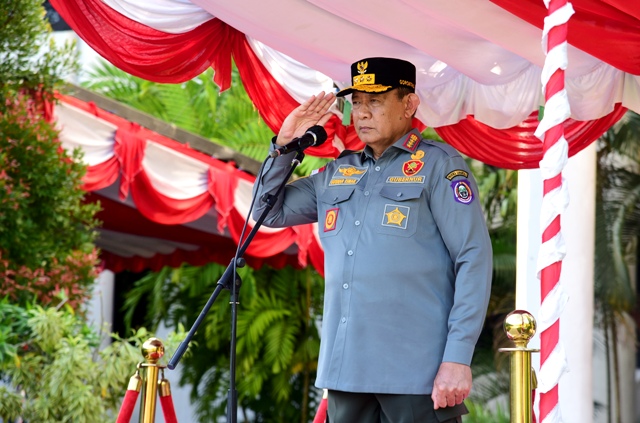  Gubernur Gusnar Dorong Peningkatan Kapasitas Satpol PP dan Satlinmas