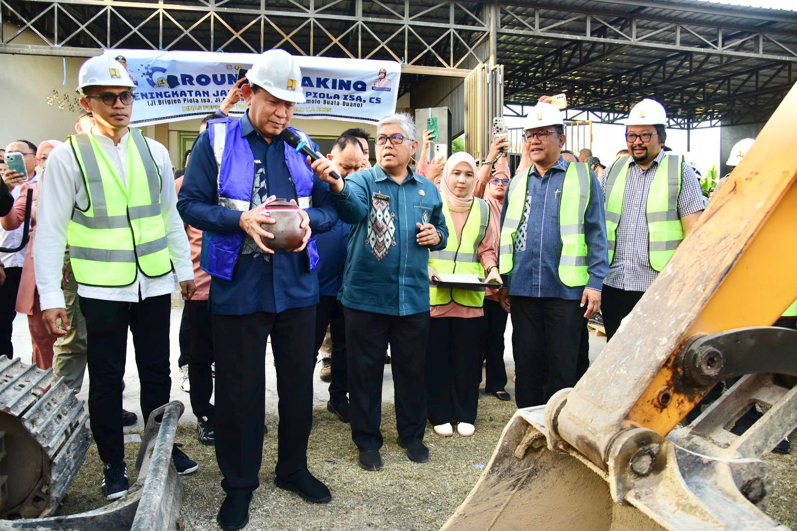  Tiga Ruas Jalan di Kota Gorontalo Mulai Diperbaiki