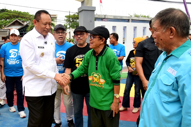 Gubernur Tantang Alumni SMAN 3 Gorontalo Donor Seribu Kantong Darah