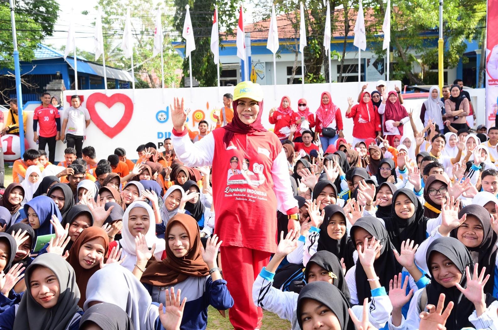  Wagub Gorontalo Ajak Pelajar Jadi Duta Donor Darah di HUT PMI   