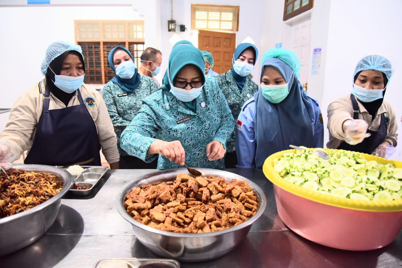 Menu dan Porsi MBG Jadi Penekanan Ketua TP PKK Gorontalo
