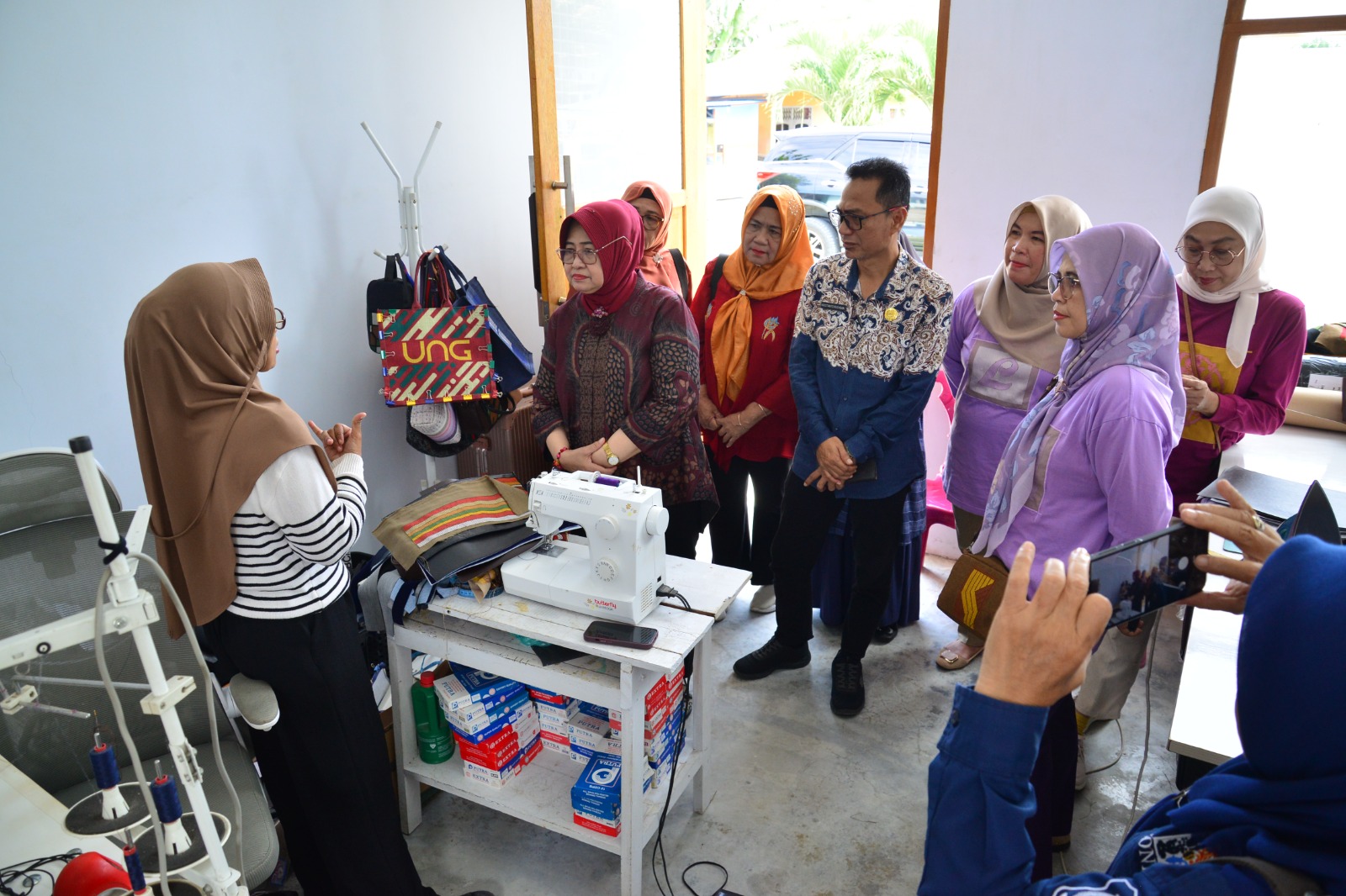 Dekranasda Provinsi Gorontalo Lanjutkan Pembinaan UMKM di Bone Bolango