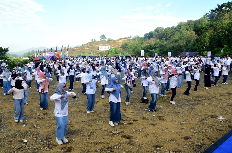  Ribuan ASN Ramaikan Pencanangan HUT ke-25 Provinsi Gorontalo