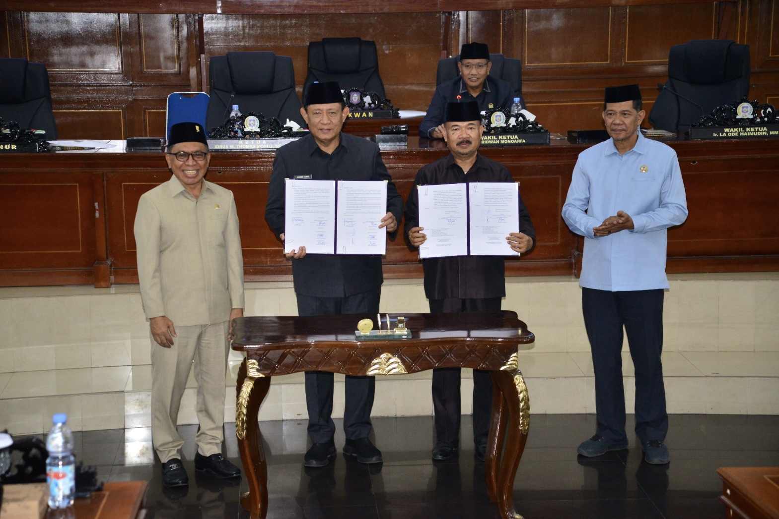  DPRD Gorontalo Sahkan APBD 2026