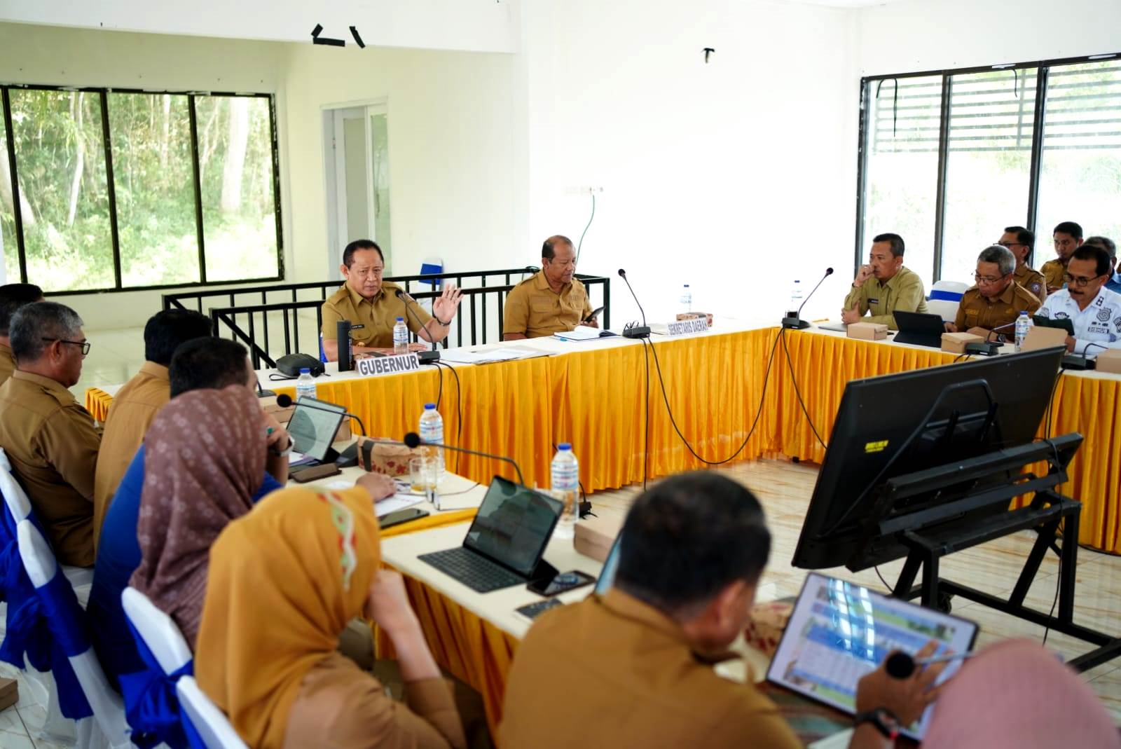  Beri Motivasi Pimpinan OPD, Gusnar: 2026 Tahun Kompetisi