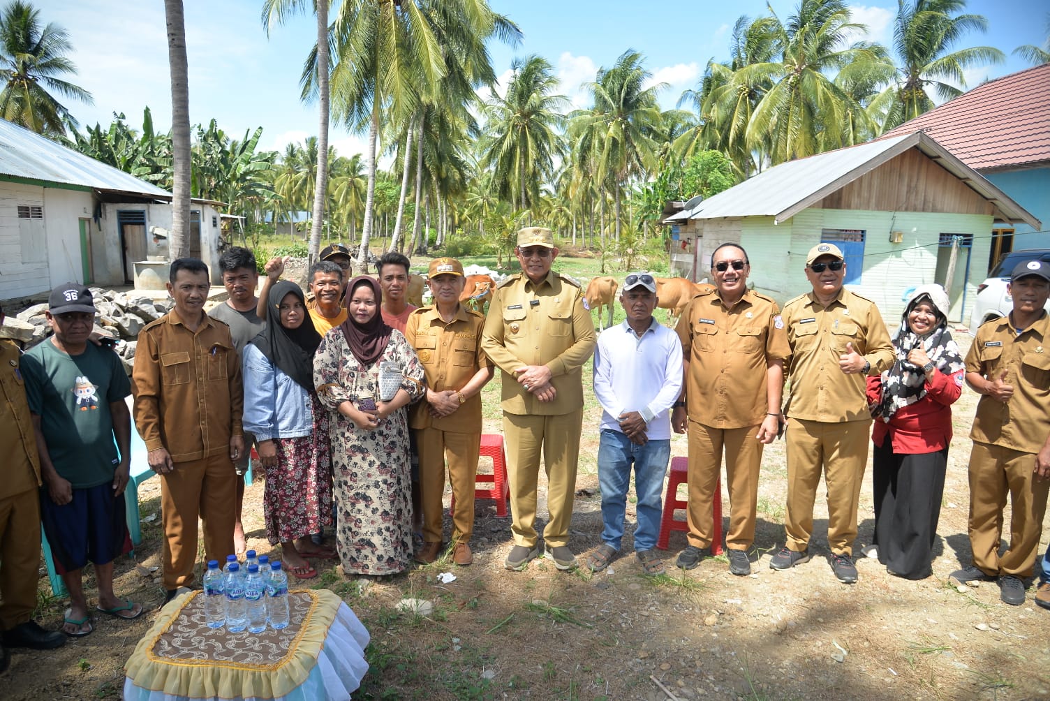 Gubernur Gorontalo Tinjau Kelompok Penerima Bantuan Ternak Sapi di Pohuwato