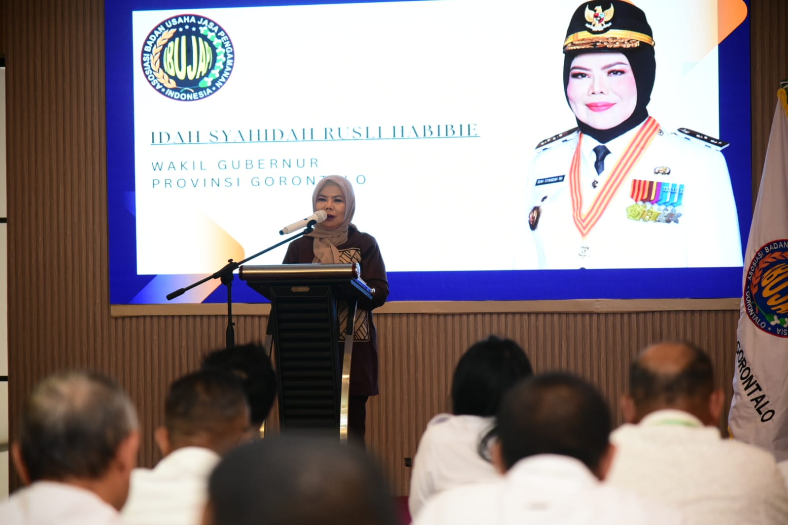  Wagub Dorong Pemuda Gorontalo Masuk Sektor Jasa Pengamanan   