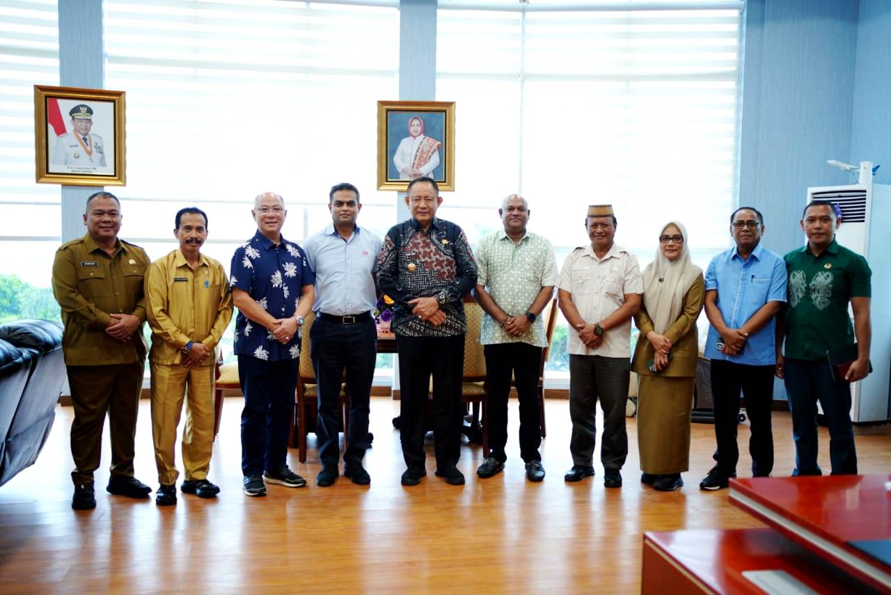  Di Tangan Gubernur Gusnar Ismail, Kelapa Gorontalo Menarik Investor Sri Lanka
