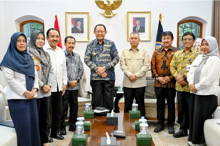  Menhub Pastikan Kapal Ternak Dukung Program Agromaritim Gorontalo