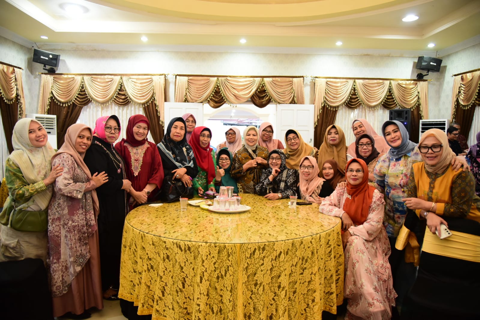  Jelang Ramadan, Wagub Jalin Silaturahmi dengan Pengurus PKK Purna Tugas
