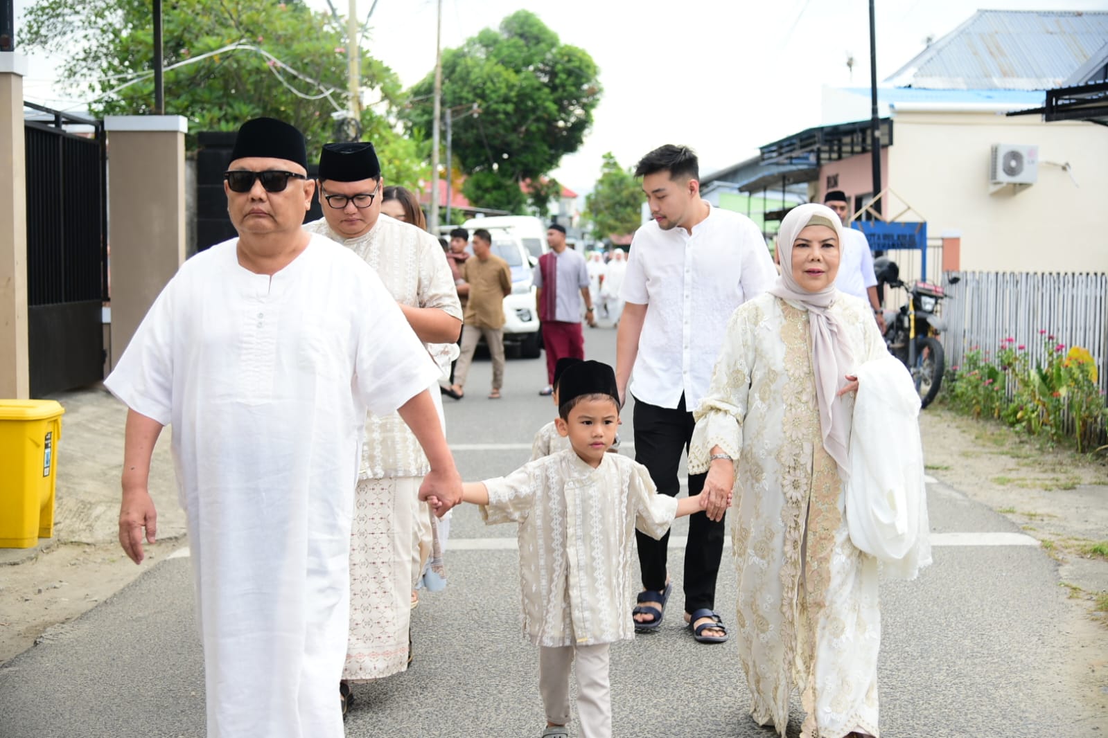  Wagub Idah Salat Idulfitri di Masjid Asy-Syahidah, Simbol Kebersamaan Keluarga
