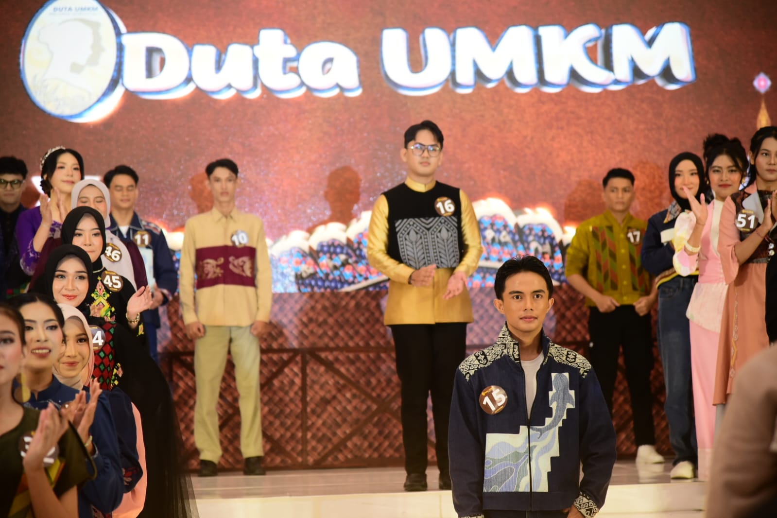  Wagub Minta Duta UMKM 2026 Ambil Peran di Penas Petani dan Nelayan    