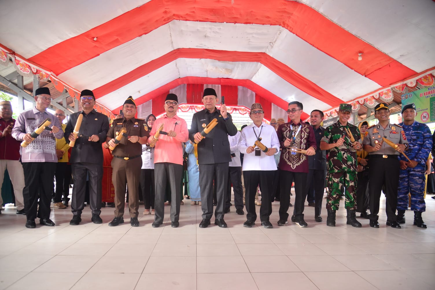  Peringatan Hardiknas 2026, Gusnar: Guru Jangan Kalah dengan AI