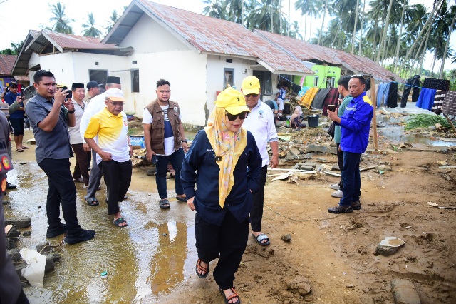 Wagub Kunjungi Lokasi Banjir Biau, Pastikan Layanan Kesehatan dan Logistik Berjalan