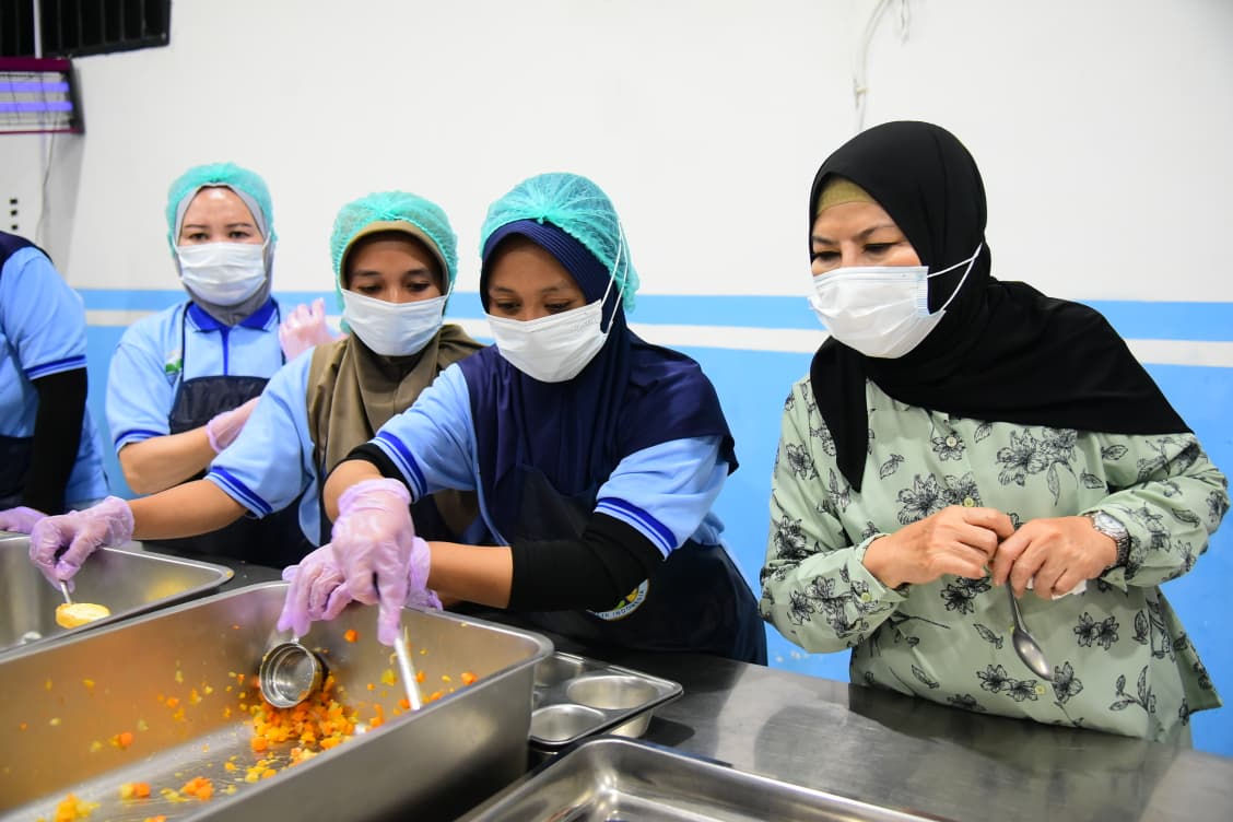  Sidak Tiga SPPG di Bone Bolango, Wagub Temukan Tingginya Sisa Makanan