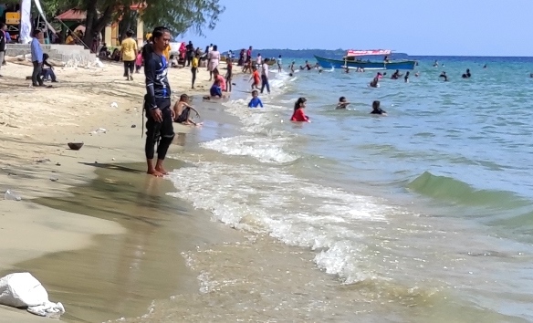  Gubernur Gusnar Apresiasi Pantai Bolihutuo Jadi Lokasi Forprov ke-II KORMI