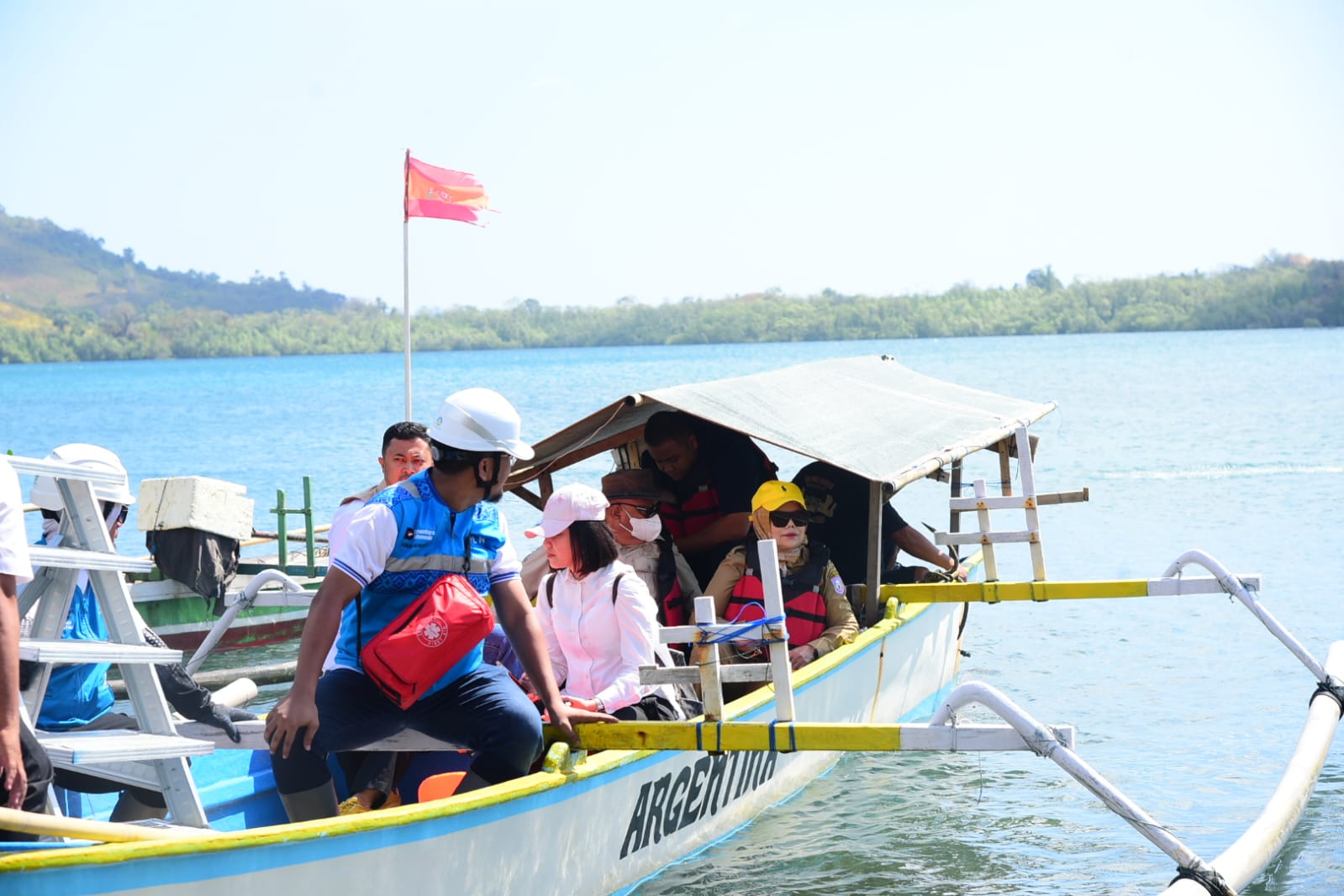 Mimpi Warga Pulau Dudepo Terwujud, Listrik Perdana Resmi Menyala
